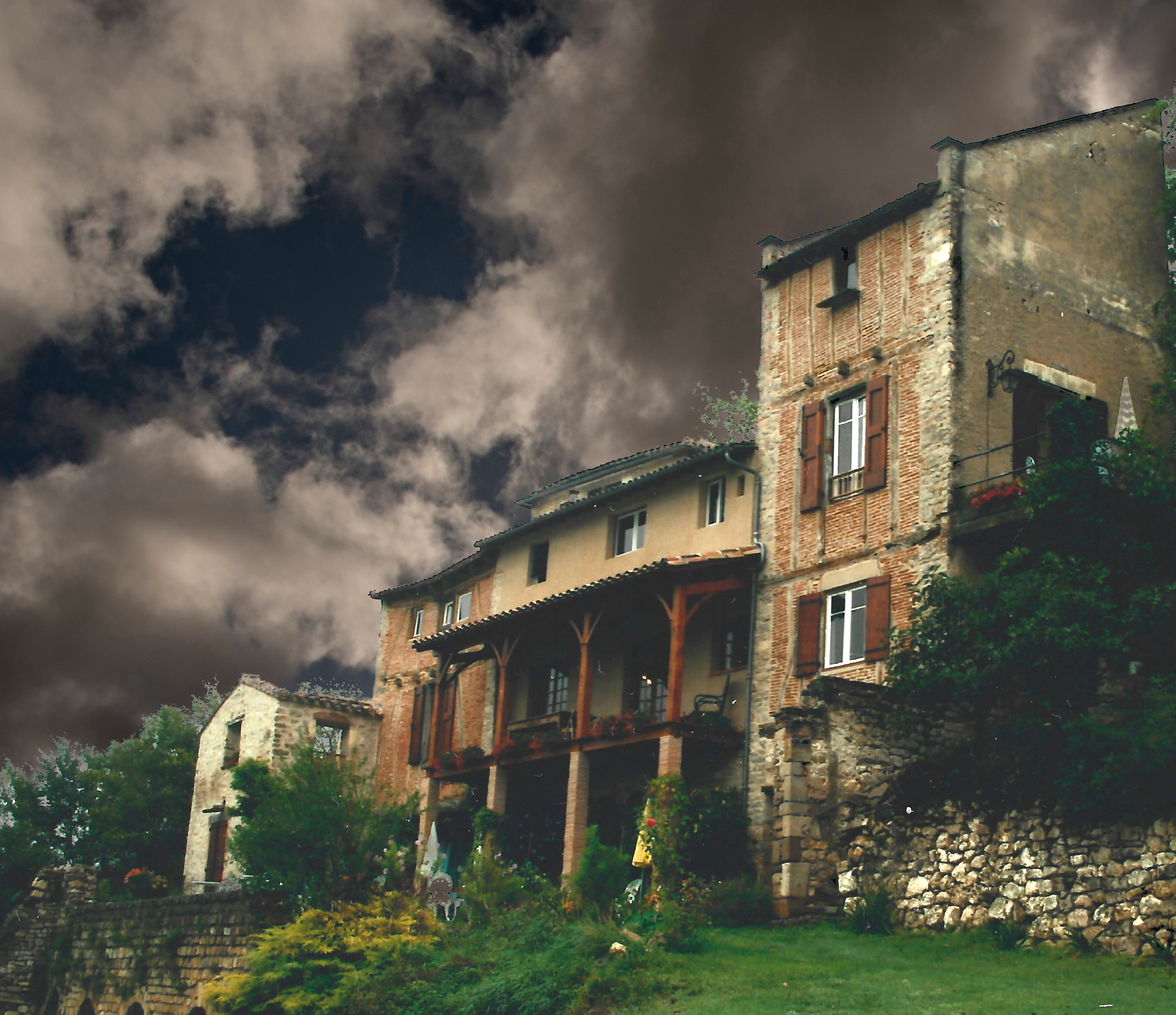 Alt="Photo of Arifat in Cordes sur Ciel France"