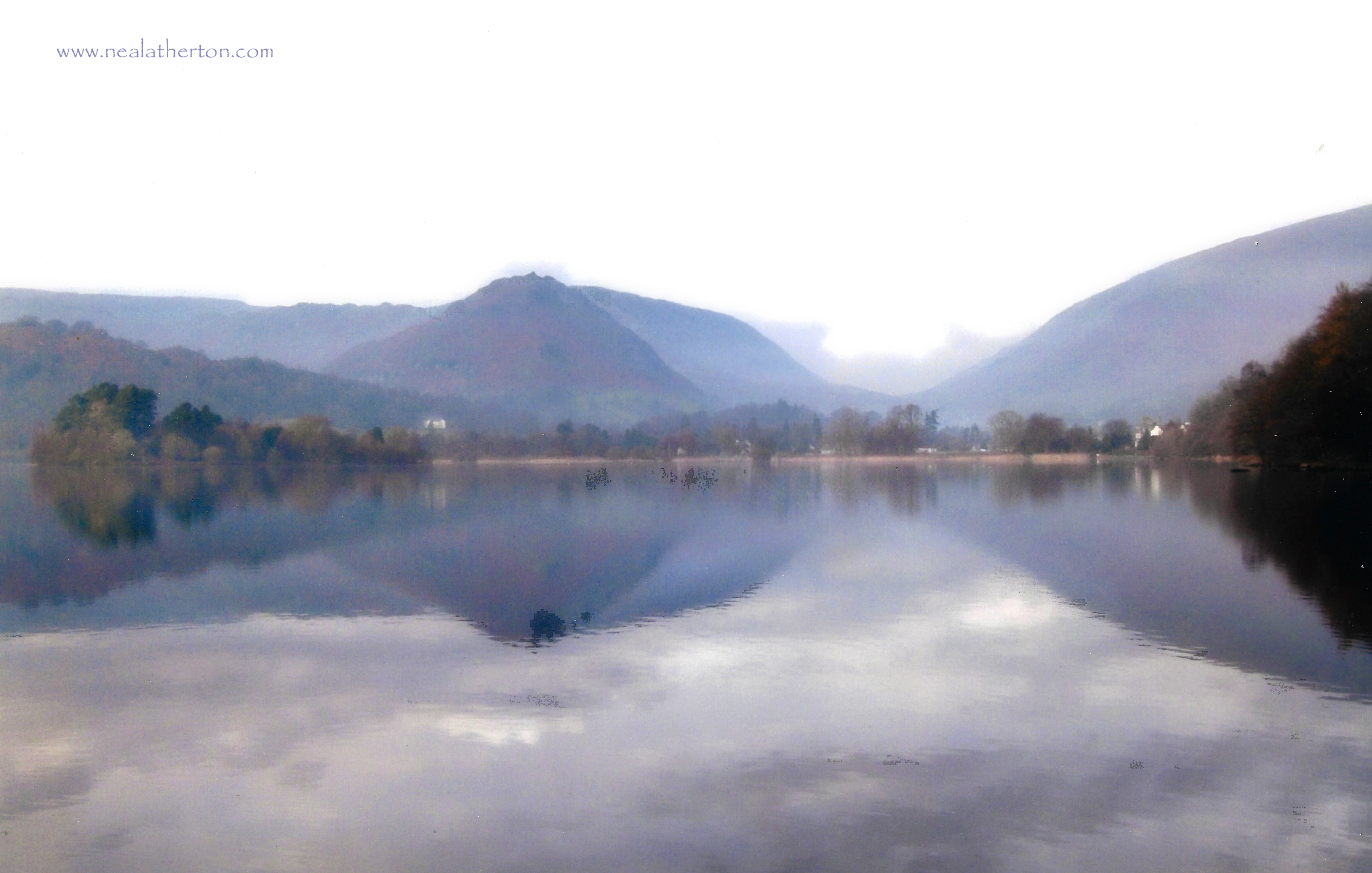 Alt="View of Grasmere lake from the south end"