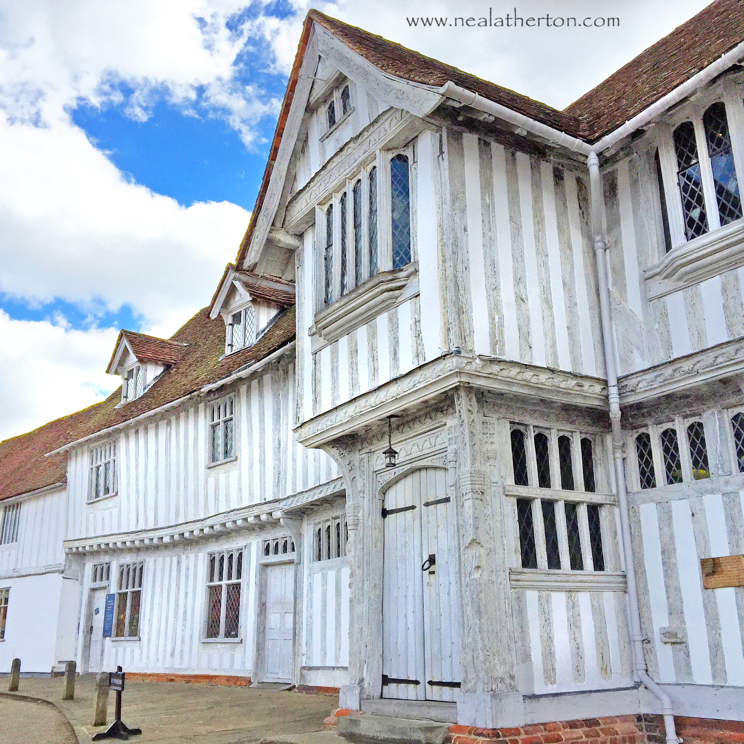 Alt="Photo of Lavenham Suffolk Guild Hall Medieval Architecture"