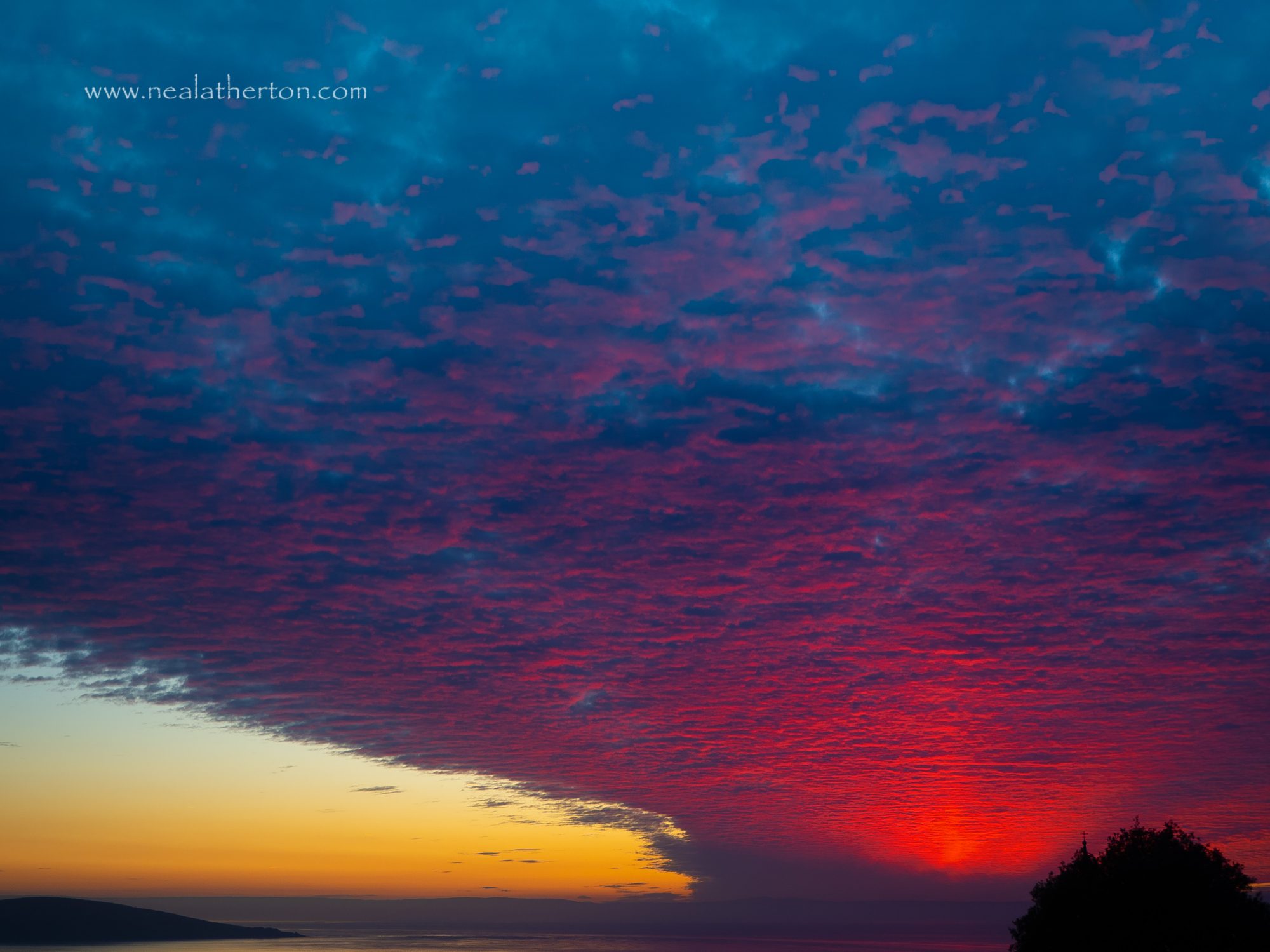 Alt="Sunset over the Bristol Channel from Weston Super Mare"