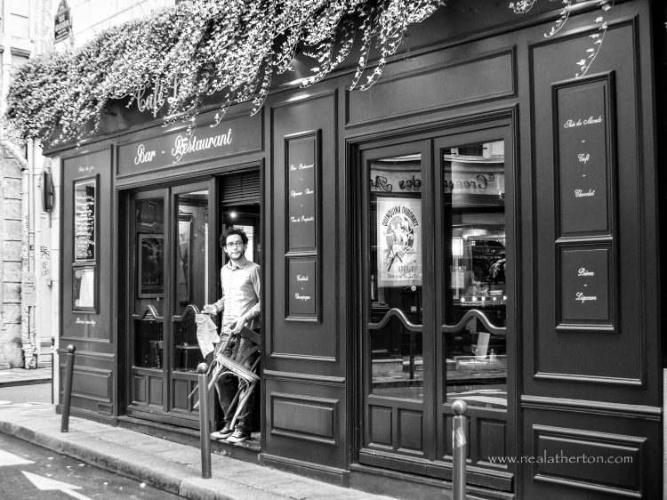 Alt="Cafe Latin, corner of Rue Saint-André des Arts, Paris, - opening time Paris France"